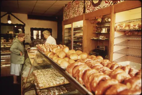 Simmons Bakers photo 2
